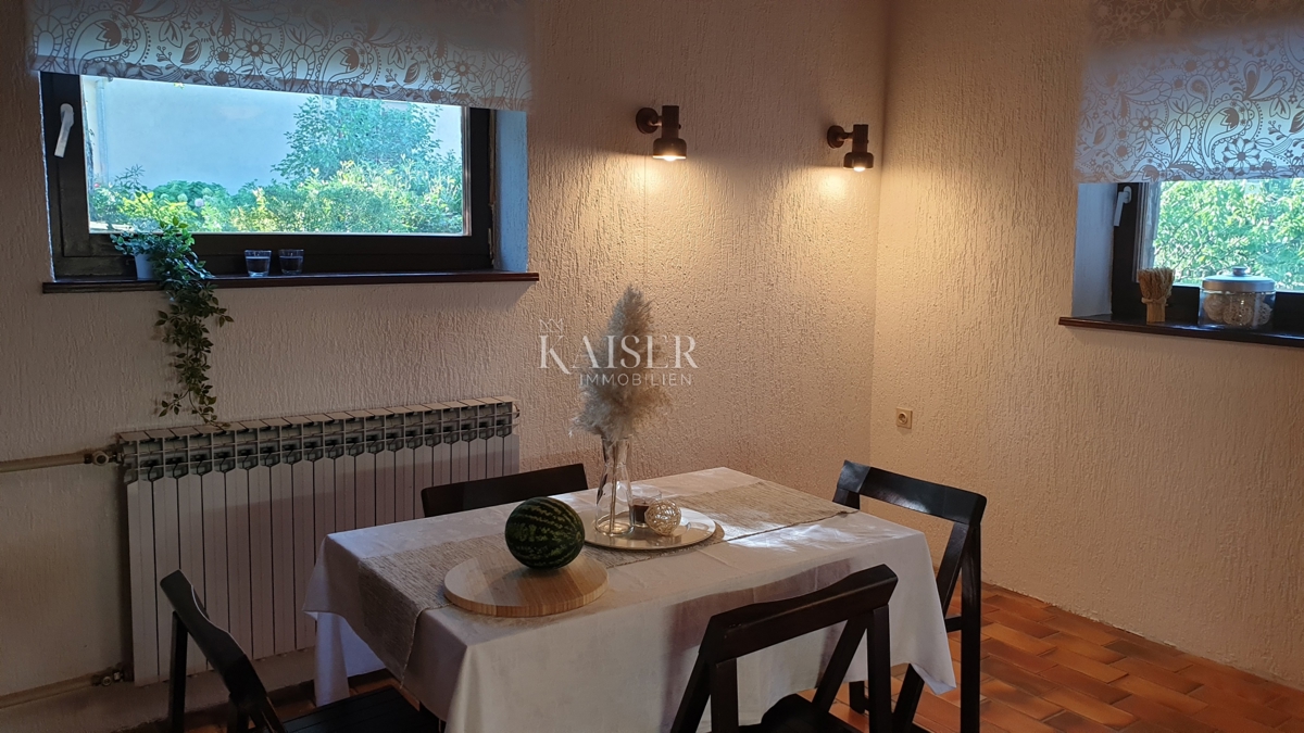 Kastav, Trinajstići - Casa con due appartamenti e un grande giardino