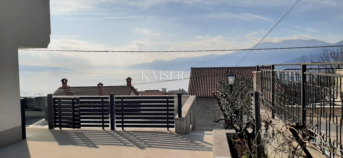 Rijeka, Martinkovac - appartamento 137m2 con vista mare