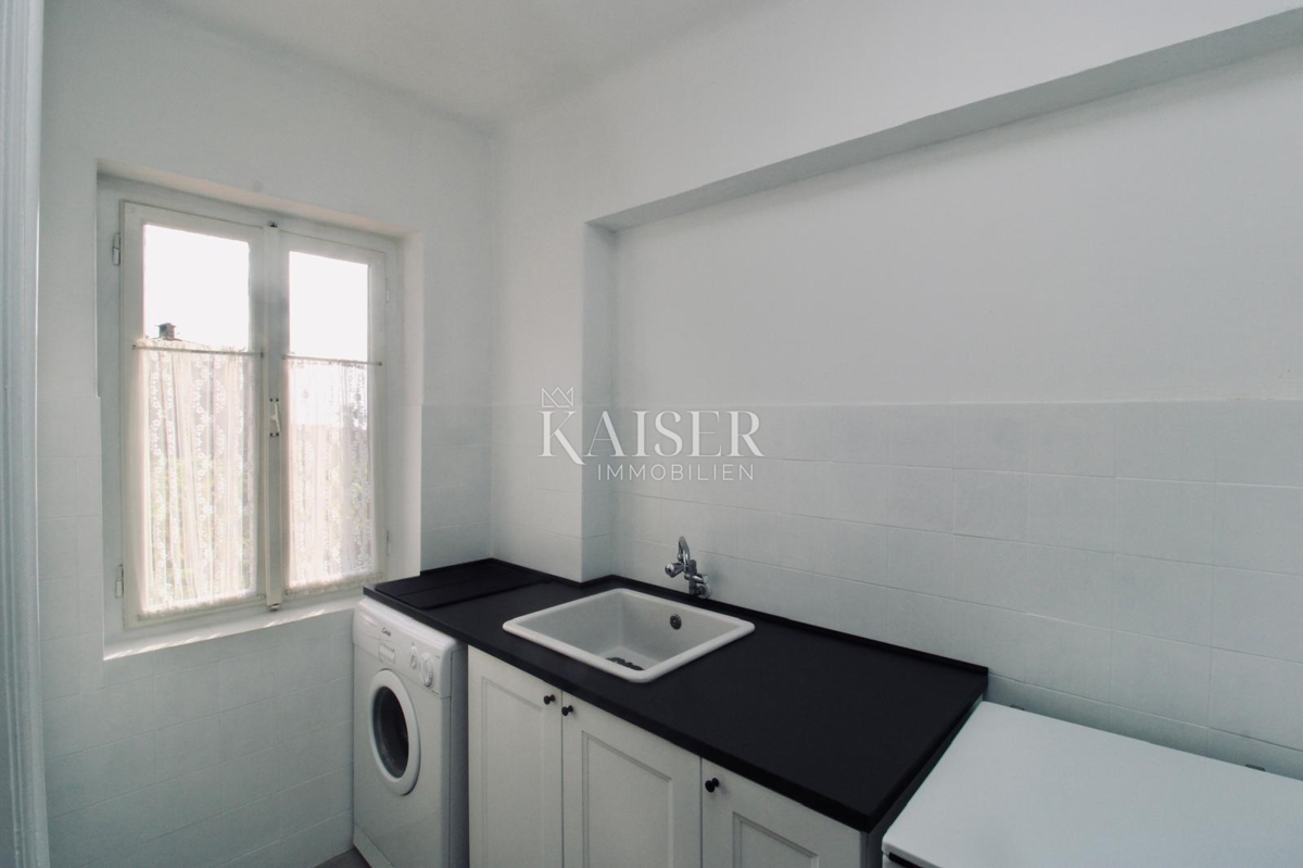 Opatija, Lovran – Piano di una casa familiare con terrazza e giardino al centro