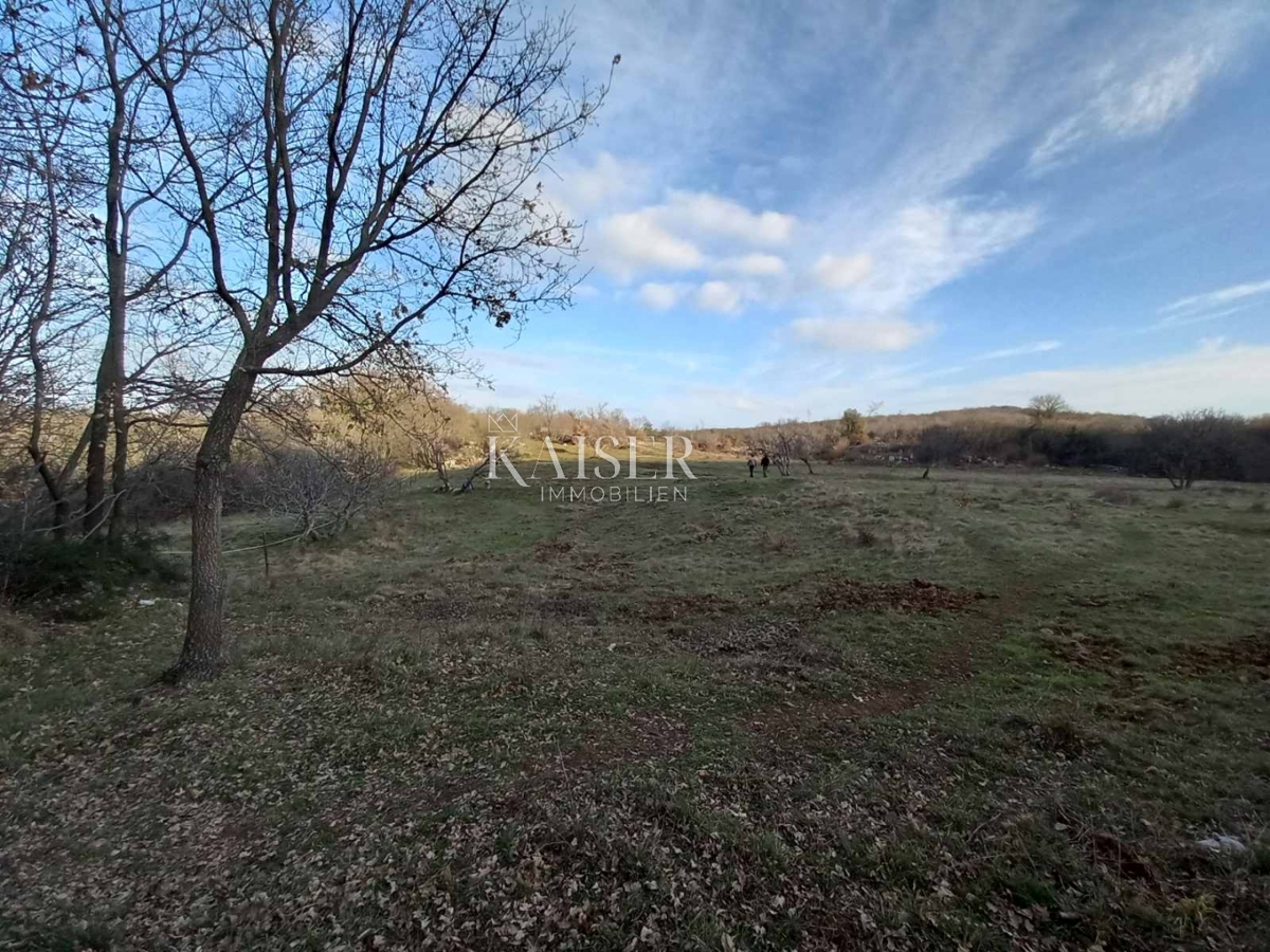 Skitača - terreno edificabile 113.582 m2