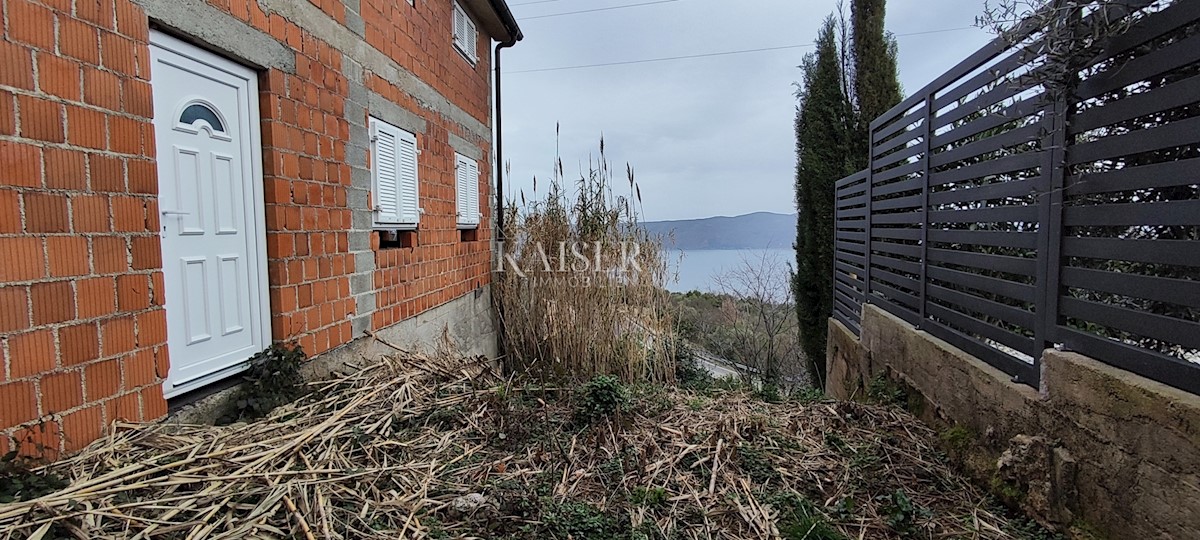 Brseč - casa con 2 appartamenti duplex, 160 m2