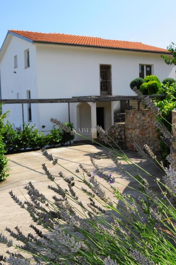 Rabac - casa con più unità abitative con vista panoramica sul mare, 368 m2