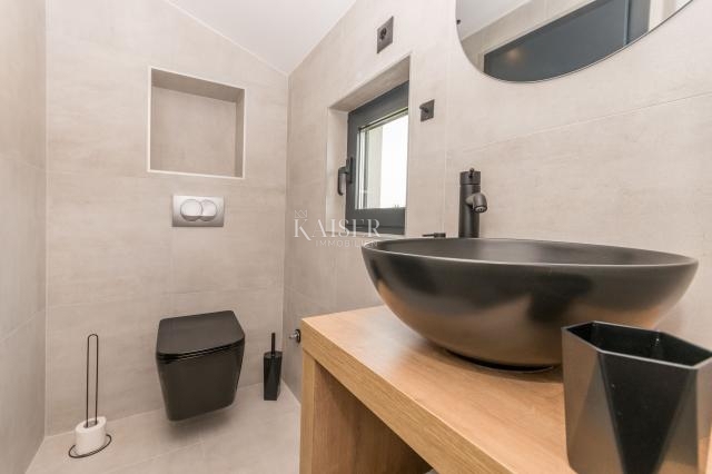  Ville Crno, Zadar, 190m2
