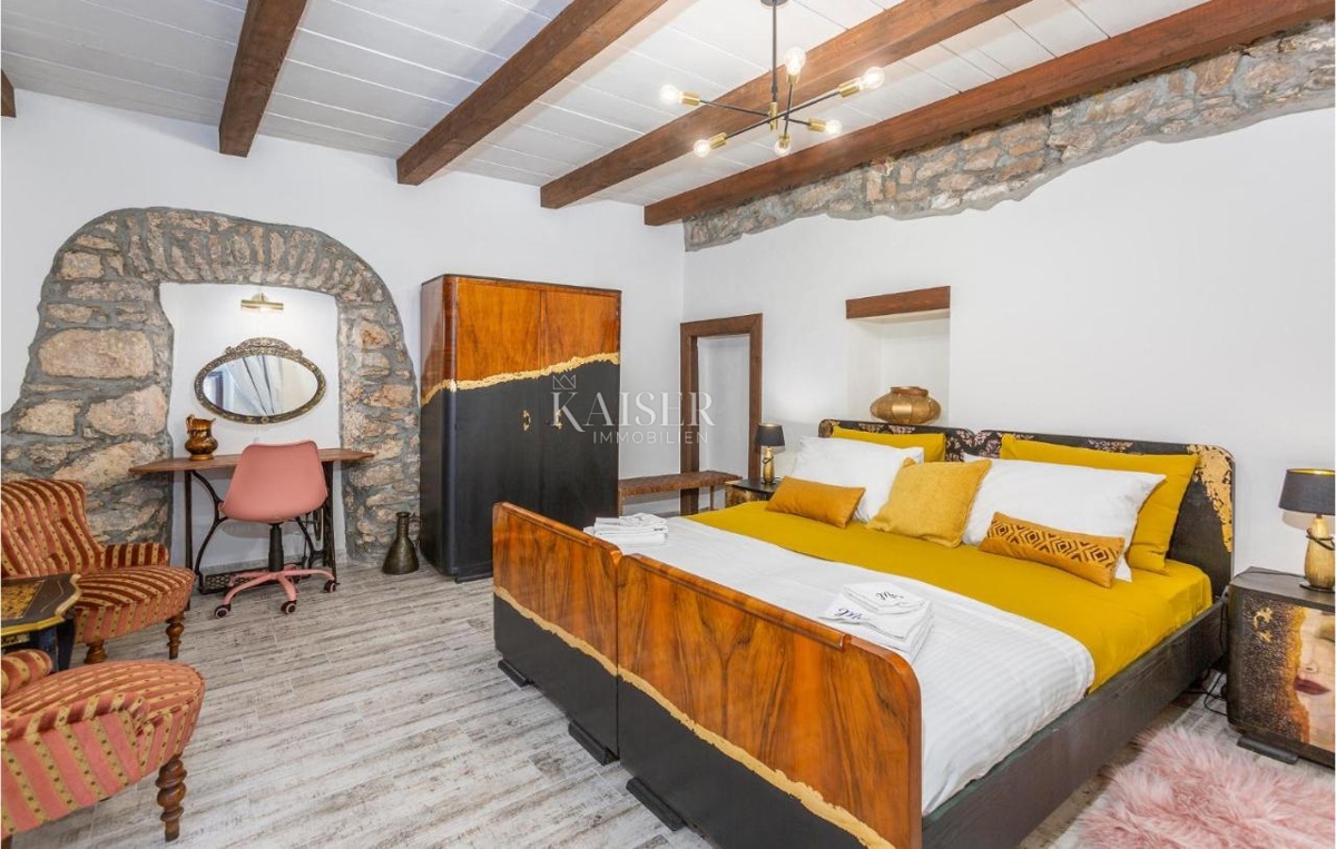 Isola di Krk, Bajčići - casa in pietra ristrutturata 80m2 