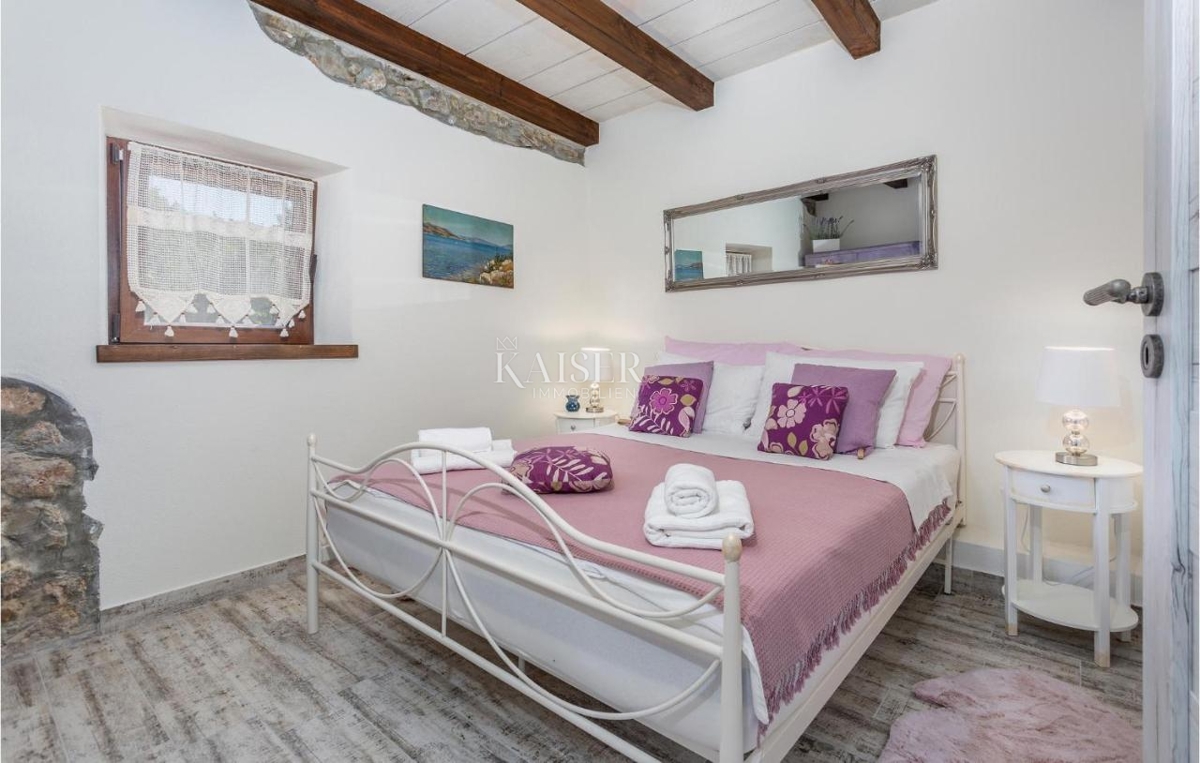 Isola di Krk, Bajčići - casa in pietra ristrutturata 80m2 