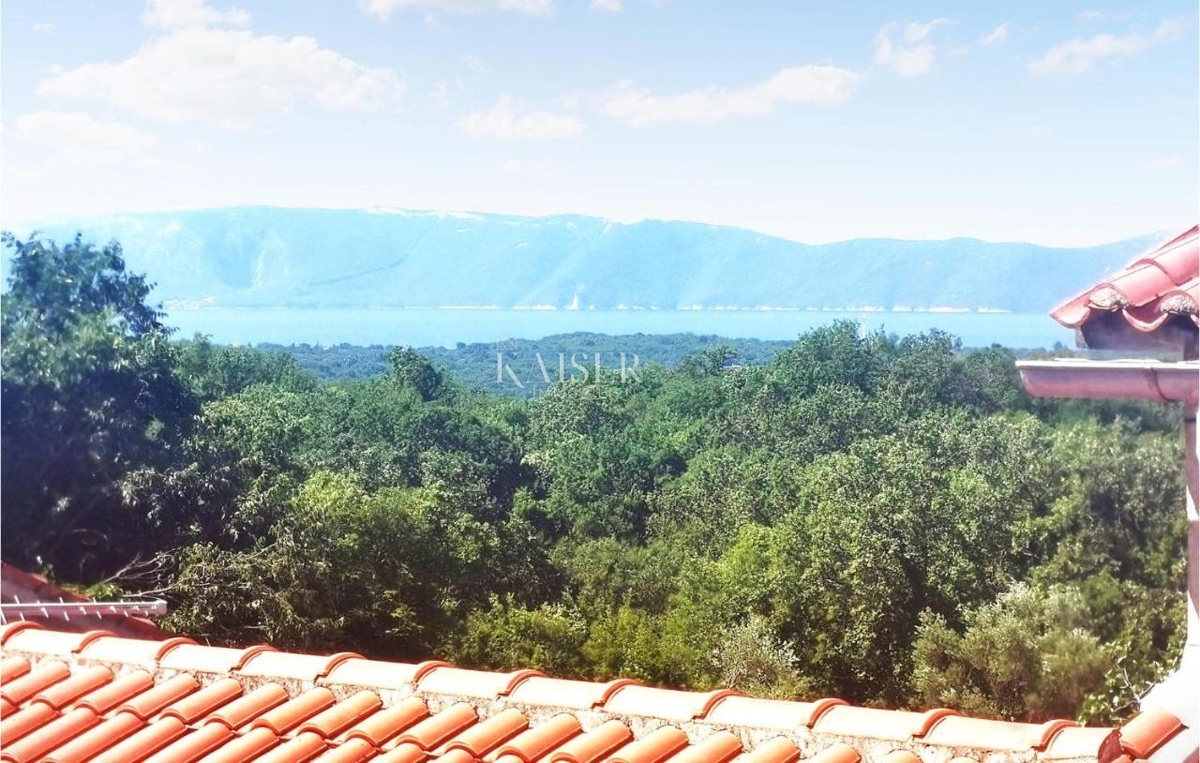 Isola di Krk, Bajčići - casa in pietra ristrutturata 80m2 