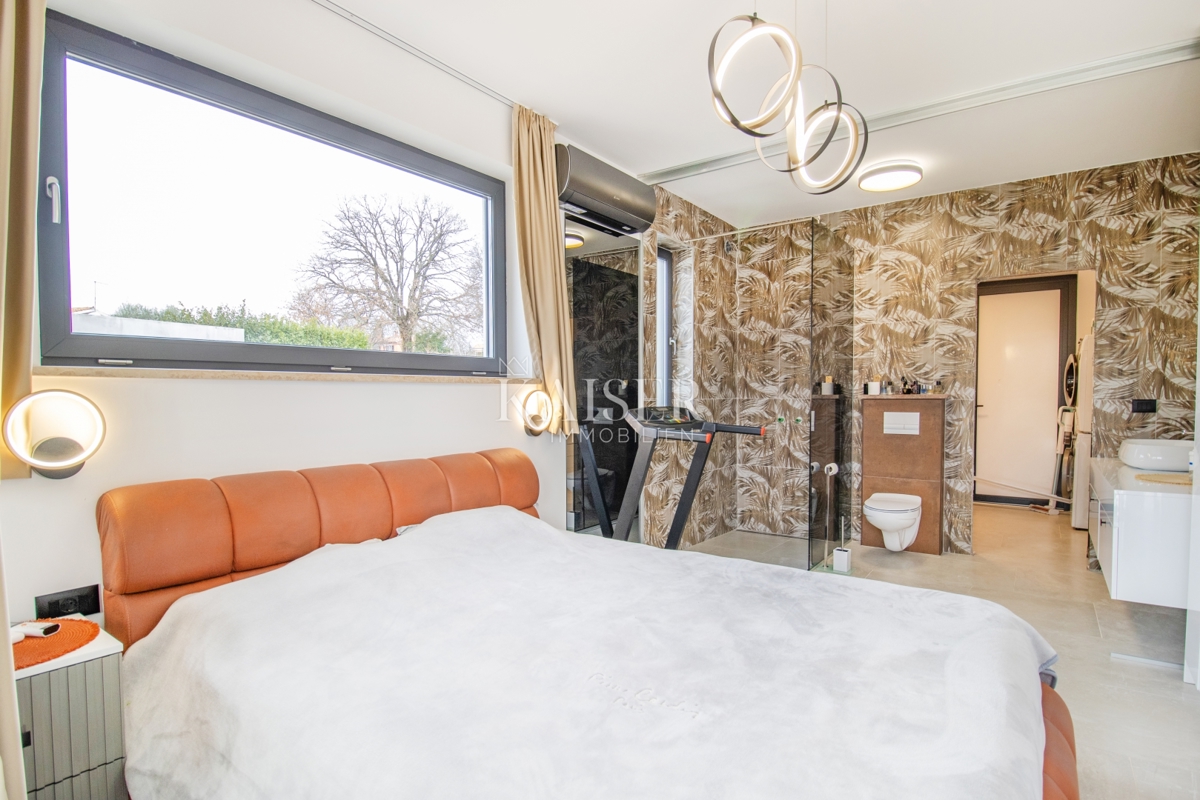 Labin - nuova costruzione con piscina, 176 m2