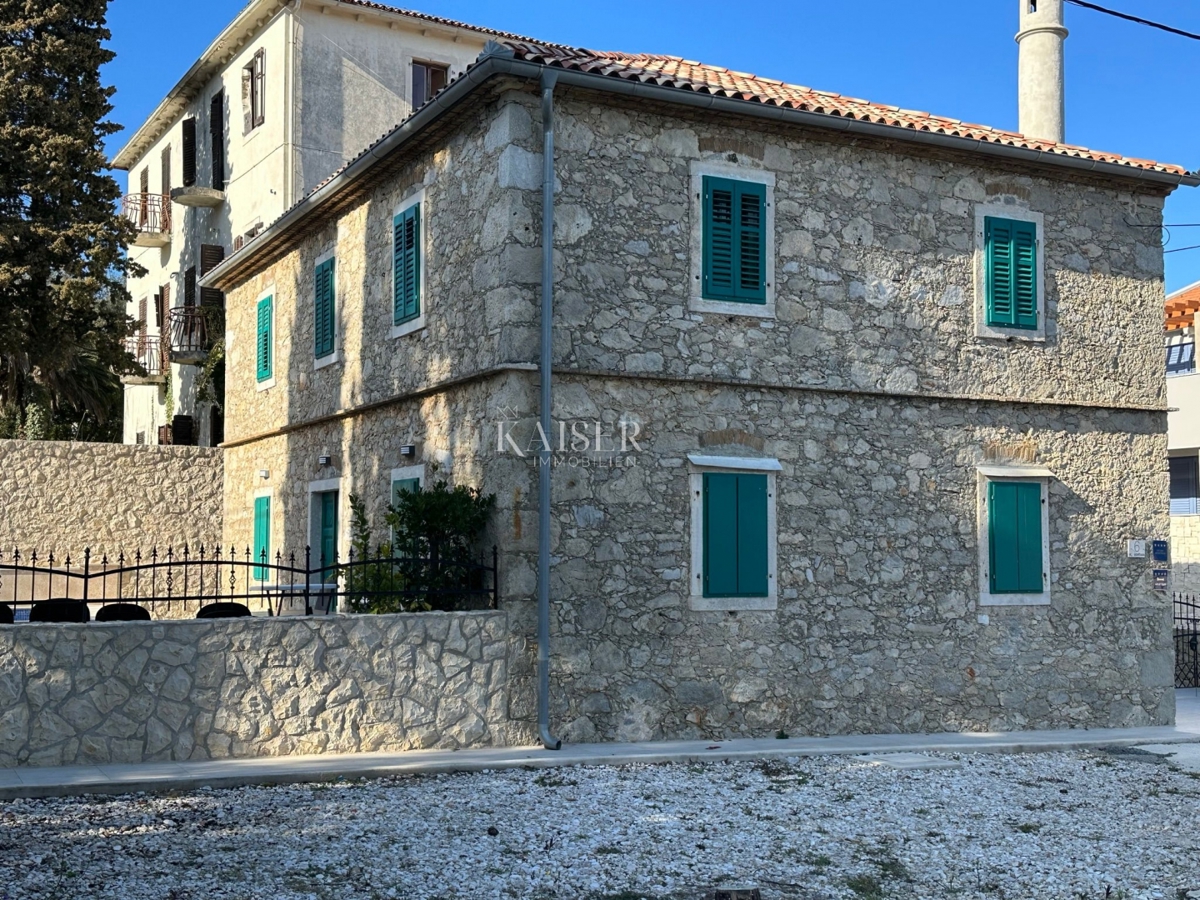 Antichità Nerezine, Mali Lošinj, 180m2