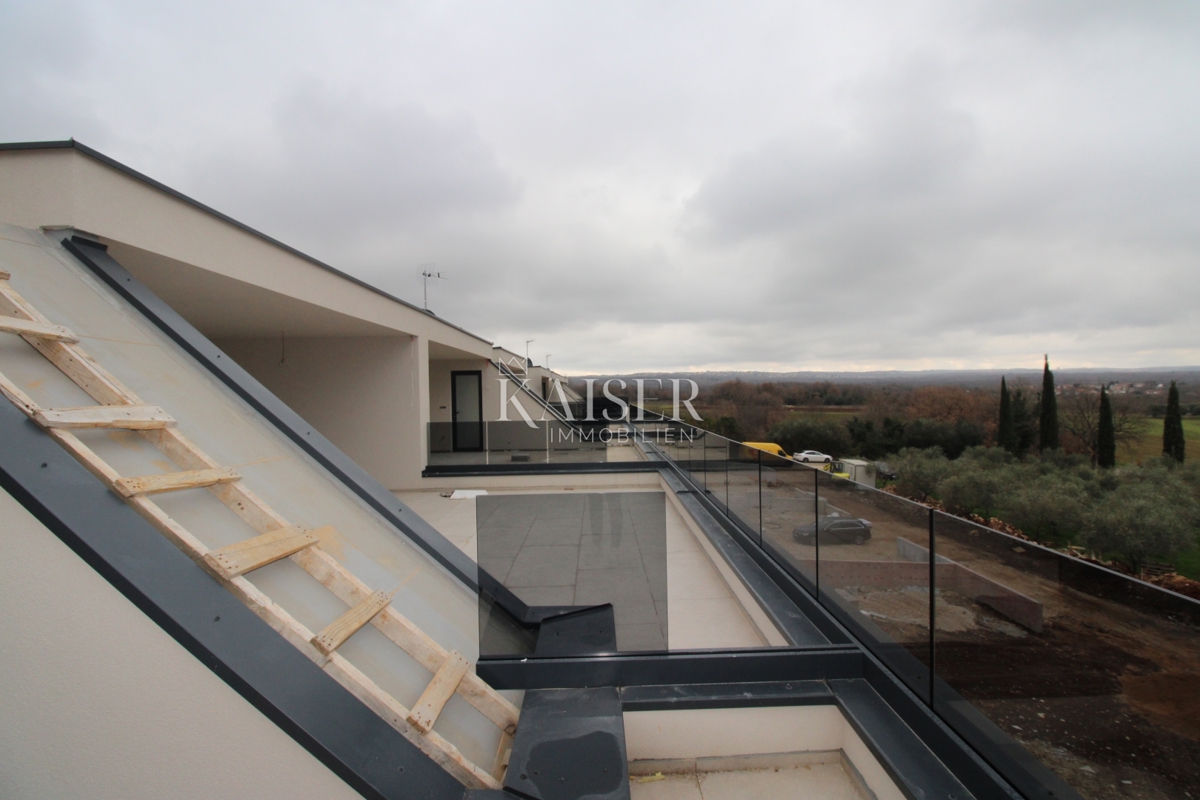 Istria - Parenzo, appartamento con una camera da letto con terrazza sul tetto, vista mare