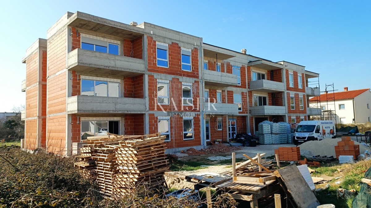 Istria, Medolino - appartamento moderno di 58 m2 in una zona tranquilla di Medolino