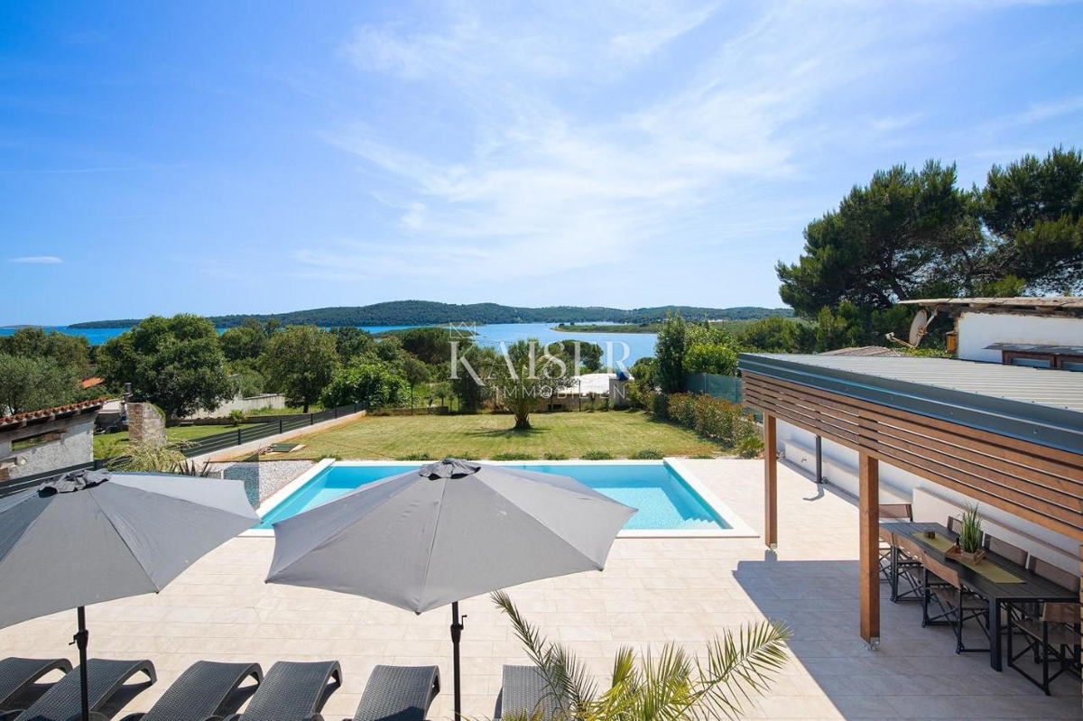 Villa Pomer, Medulin, 194,12m2
