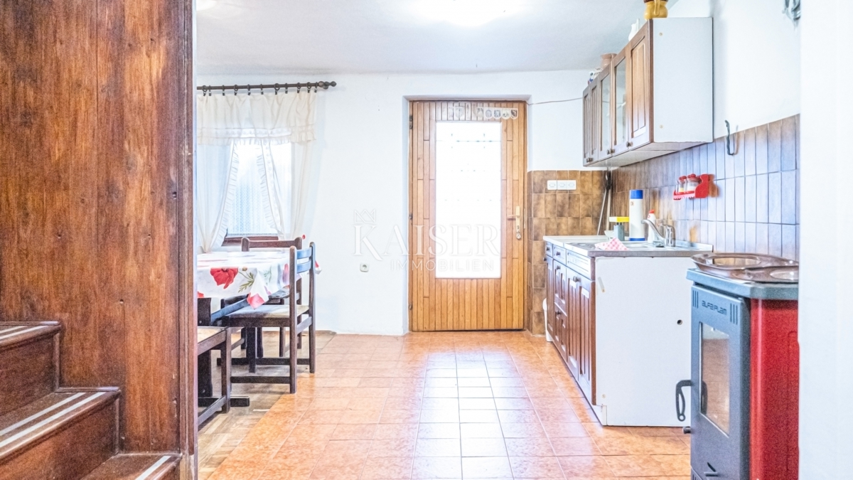 Rijeka, Kostrena - casa con una bella vista e giardino