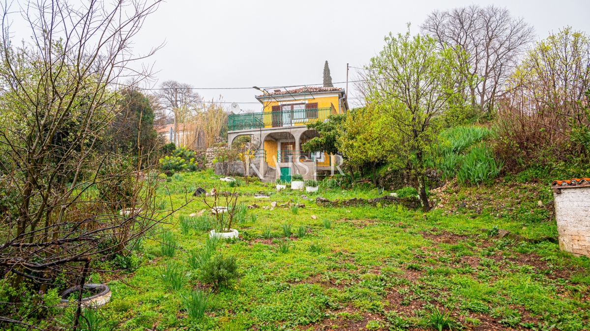 Rijeka, Kostrena - casa con una bella vista e giardino