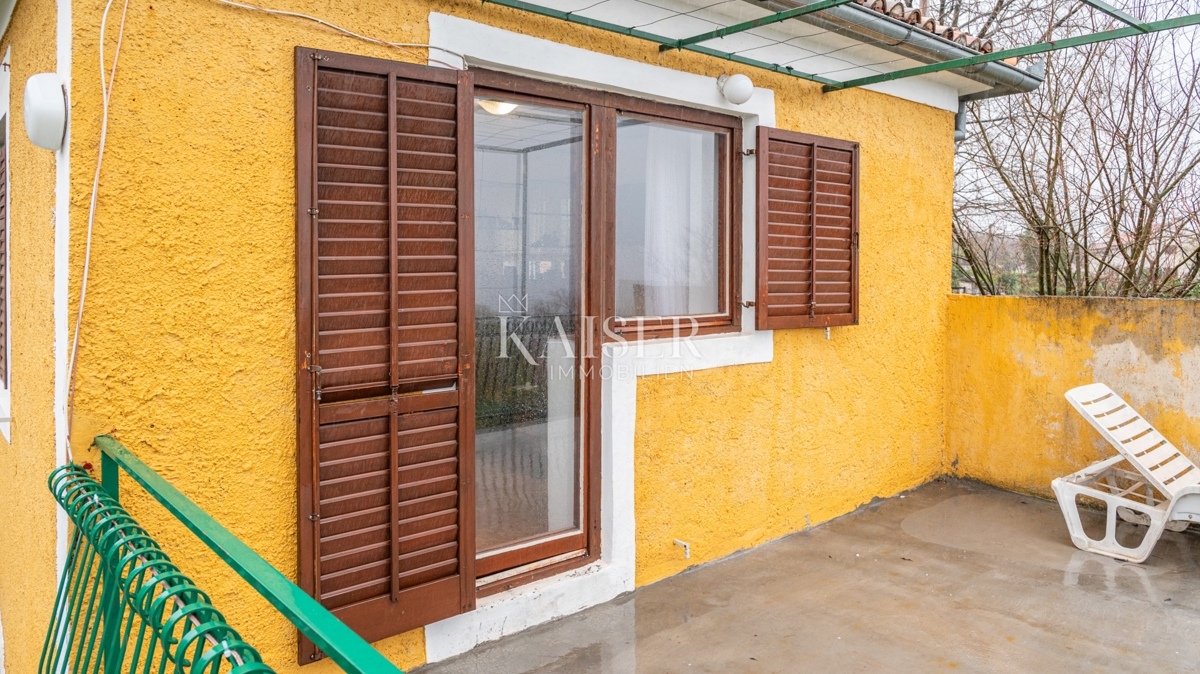 Rijeka, Kostrena - casa con una bella vista e giardino