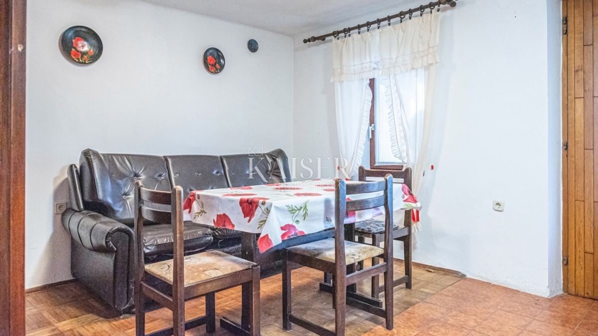 Rijeka, Kostrena - casa con una bella vista e giardino