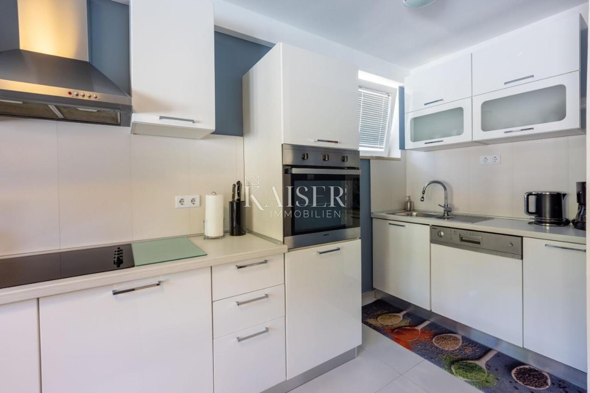 Crikvenica - casa con 12 camere da letto in posizione tranquilla