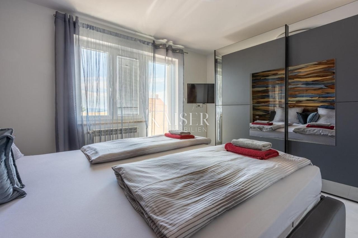 Crikvenica - casa con 12 camere da letto in posizione tranquilla