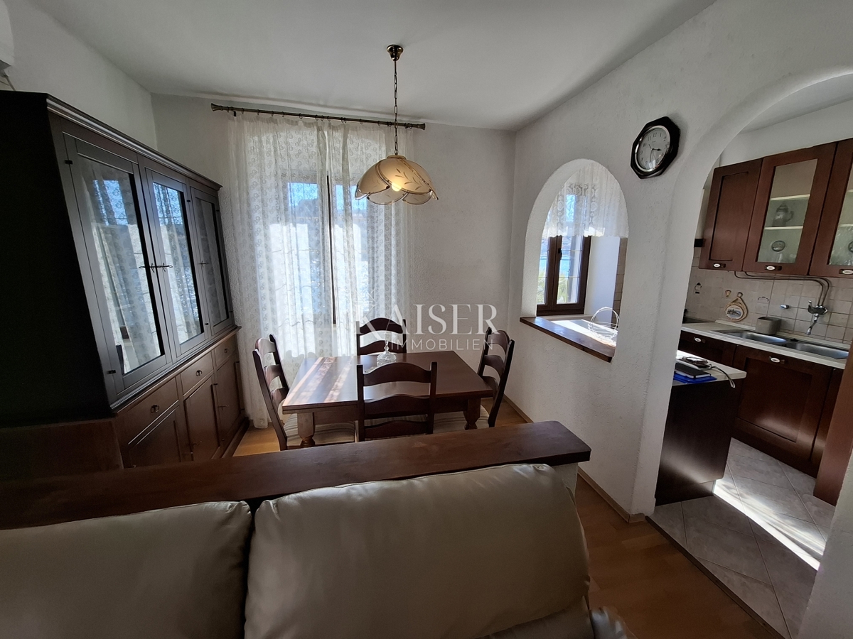 Mali Lošinj, casa 144 m2 con spazio commerciale