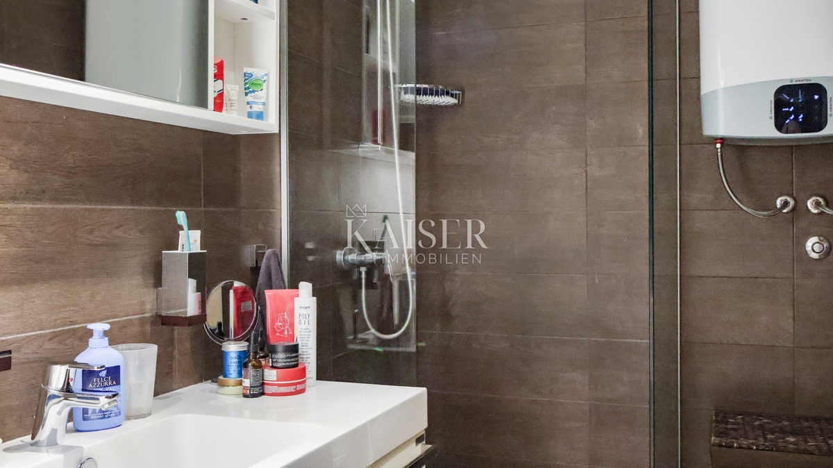 Crikvenica - Lussuoso appartamento duplex con jacuzzi e vista panoramica sul mare