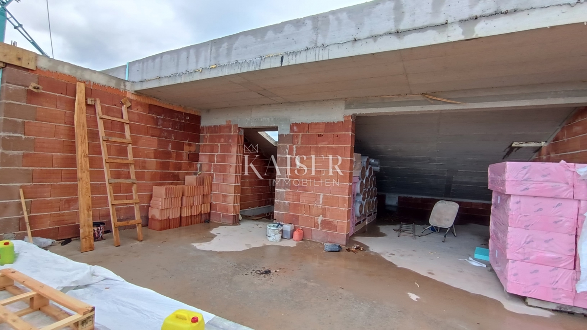 Istria, Tar - lussuoso appartamento di 147 m2 con terrazza panoramica e vista mare