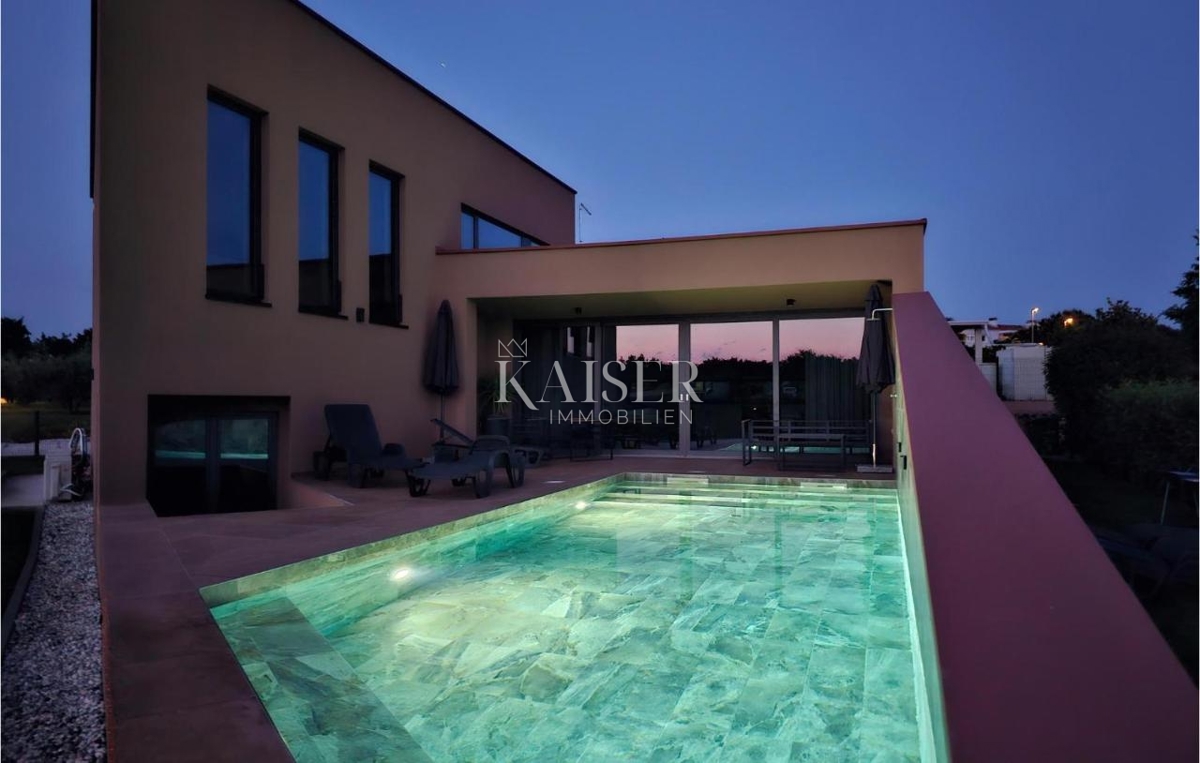 Villa Novigrad, 131m2