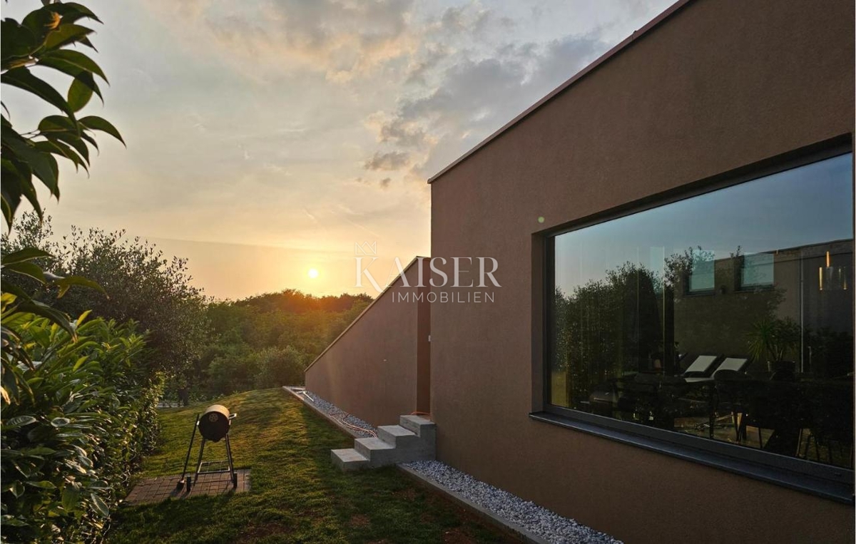 Villa Novigrad, 131m2