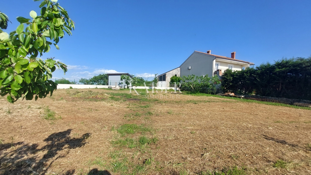 Istria, Cittanova - terreno edificabile, 1100 m2