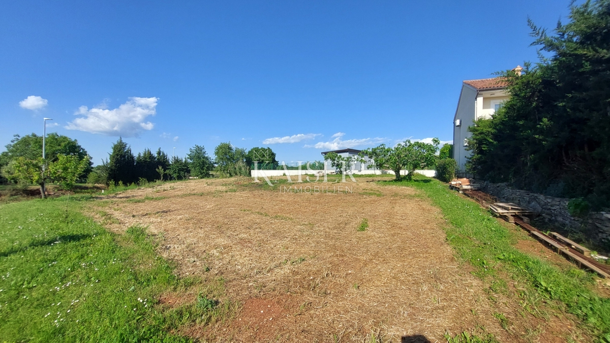 Istria, Cittanova - terreno edificabile, 1100 m2