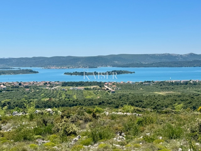 Земля під забудову Turanj, Sveti Filip I Jakov, 1.334m2