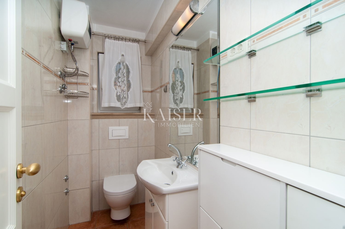 Villa Supetar, 300m2