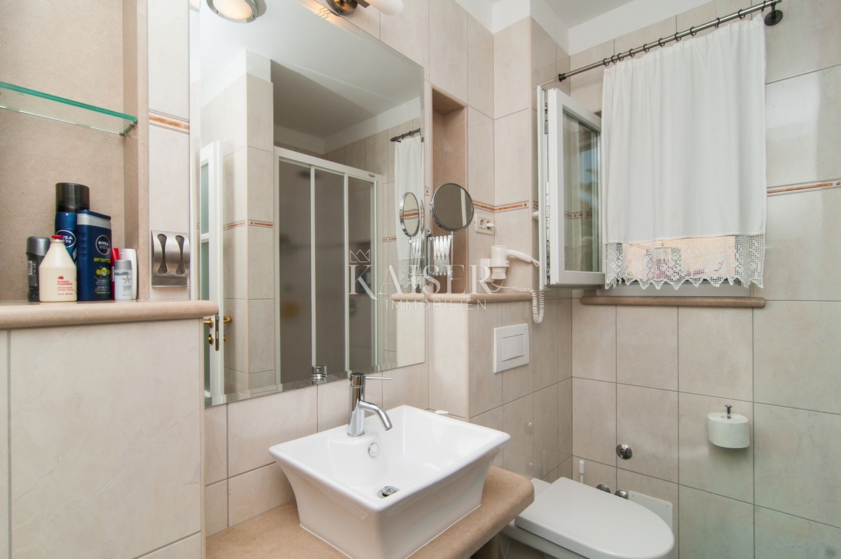 Villa Supetar, 300m2