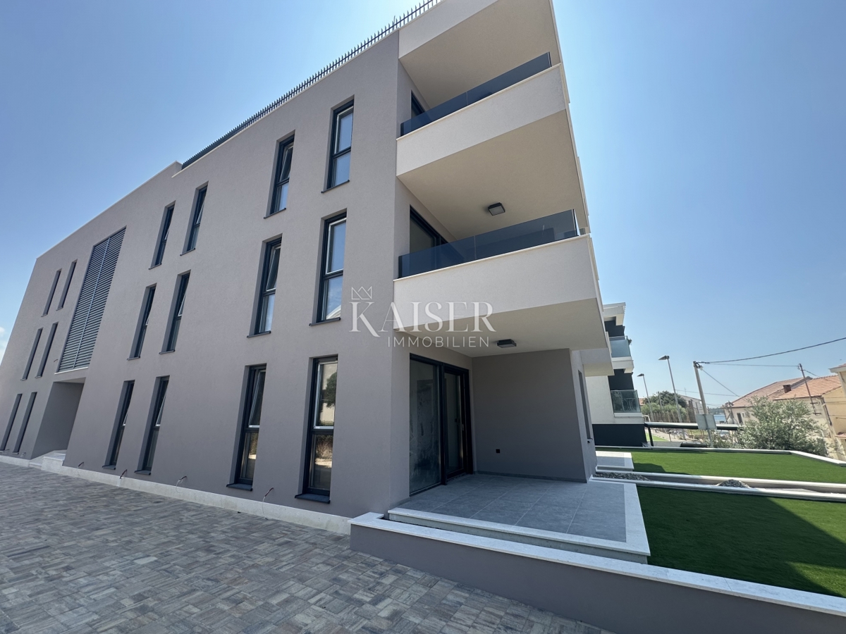 Zara, Diklo, appartamento 94,58 m2, terrazza sul tetto, a 50 m dal mare