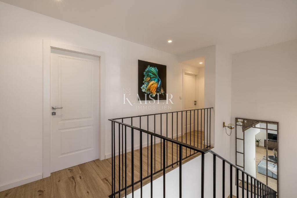 Villa Ražanj, Rogoznica, 270m2