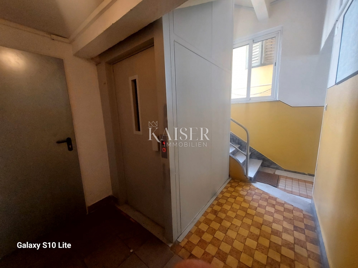 Zara, appartamento, Branimirova obala, posizione unica, prima fila al mare