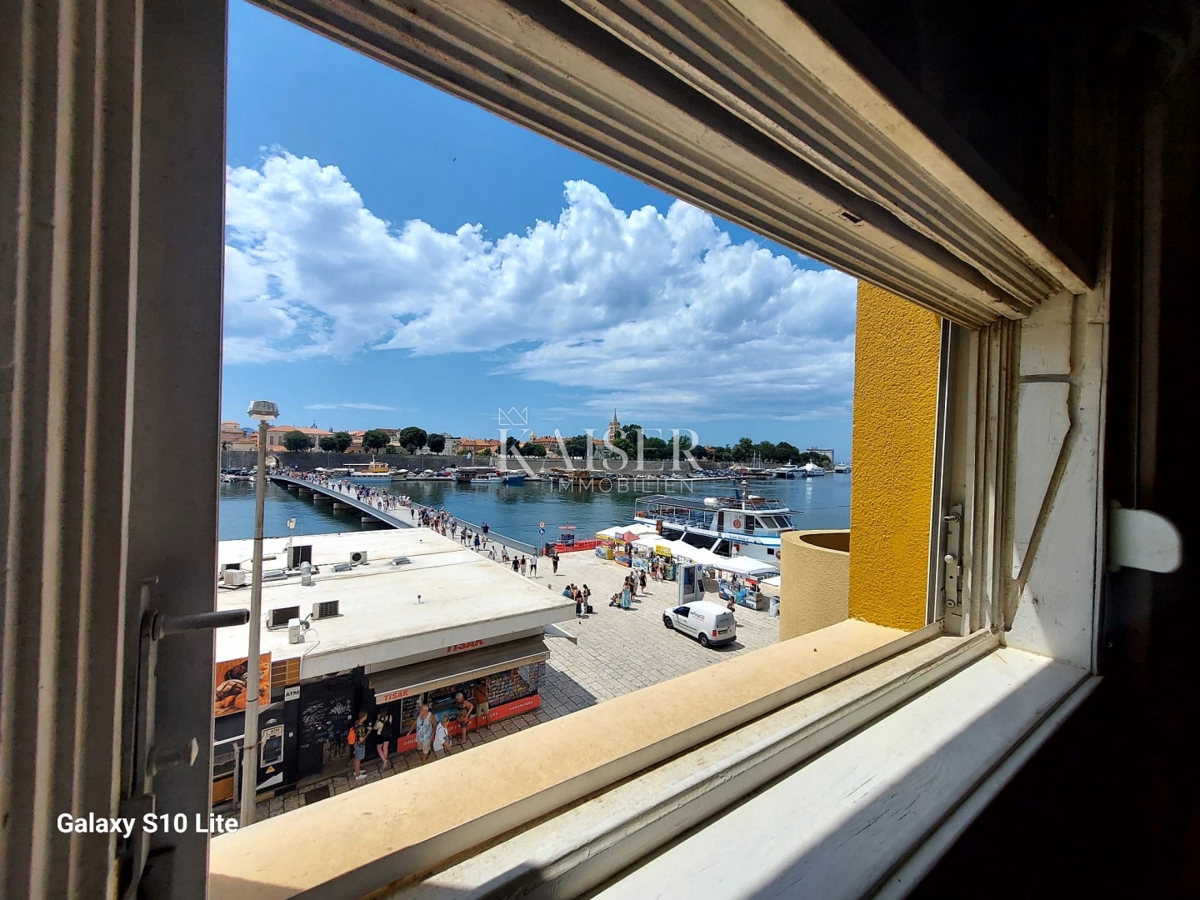 Zara, appartamento, Branimirova obala, posizione unica, prima fila al mare