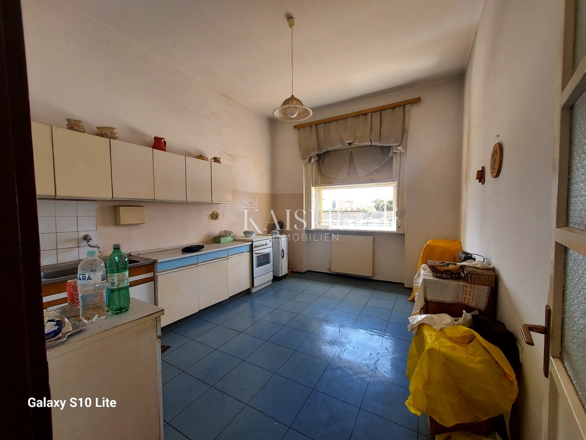 Zara, appartamento, Branimirova obala, posizione unica, prima fila al mare