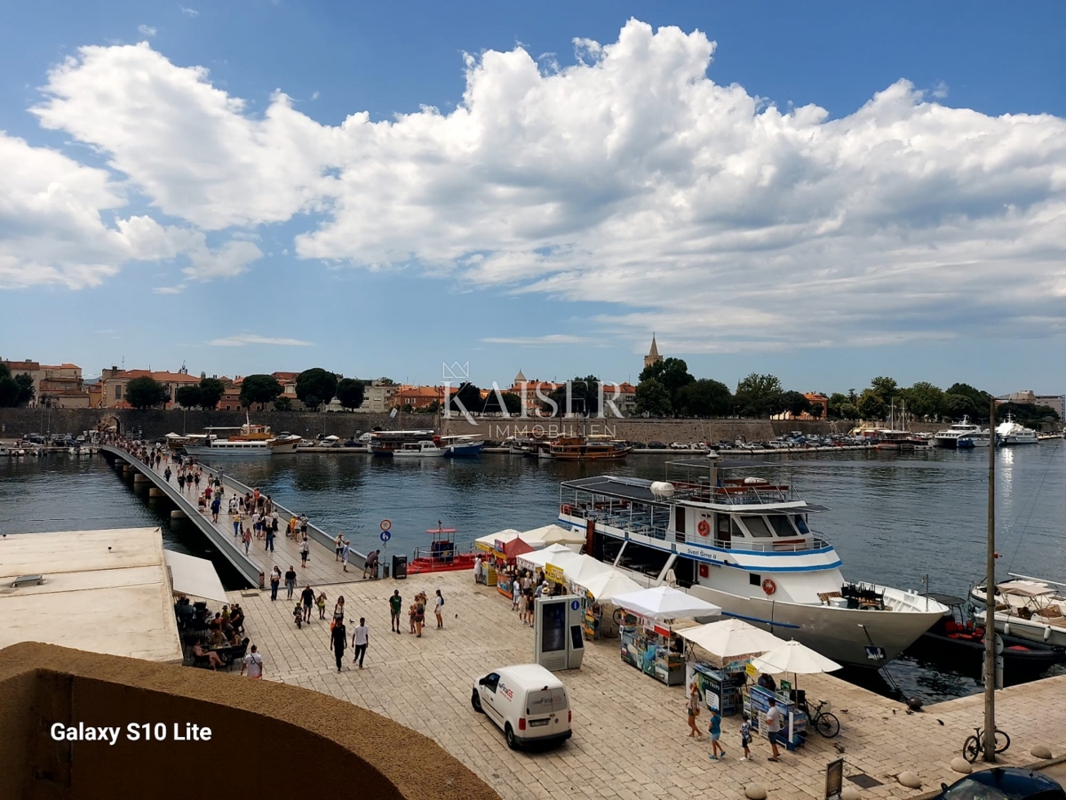 Zara, appartamento, Branimirova obala, posizione unica, prima fila al mare