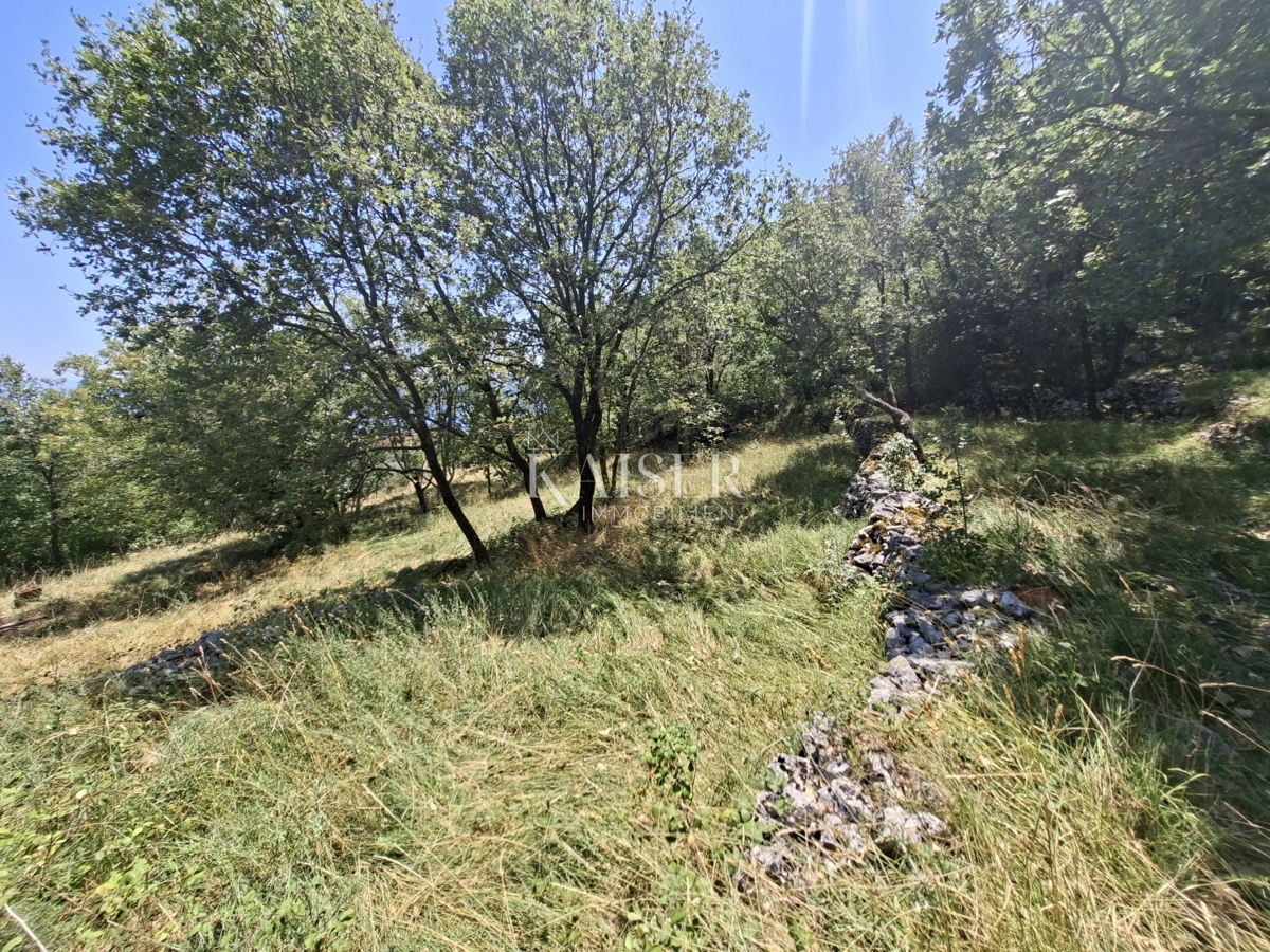 Земля під забудову Sveta Jelena, Mošćenička Draga, 1.644m2