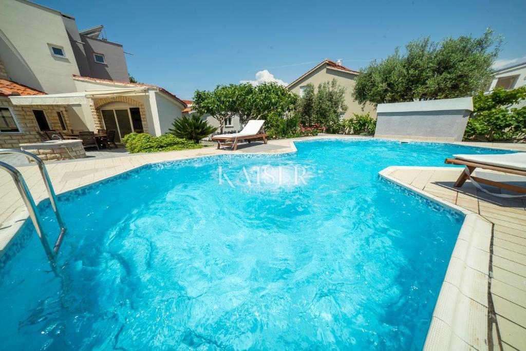 Zara, Vir - Bella casa spaziosa a 50 m dalla spiaggia