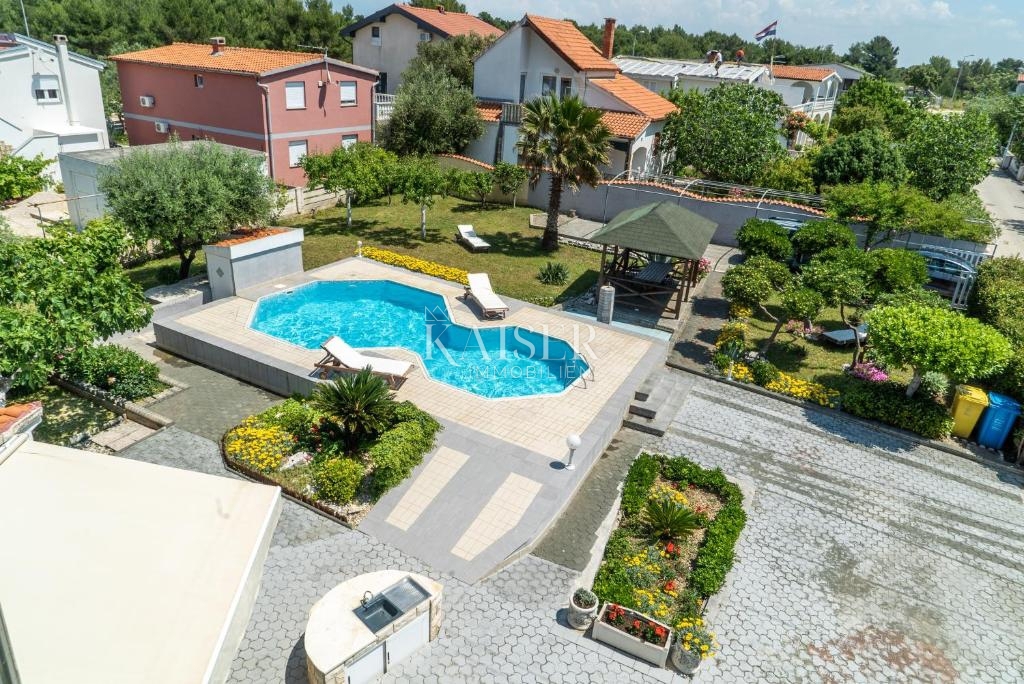 Zara, Vir - Bella casa spaziosa a 50 m dalla spiaggia