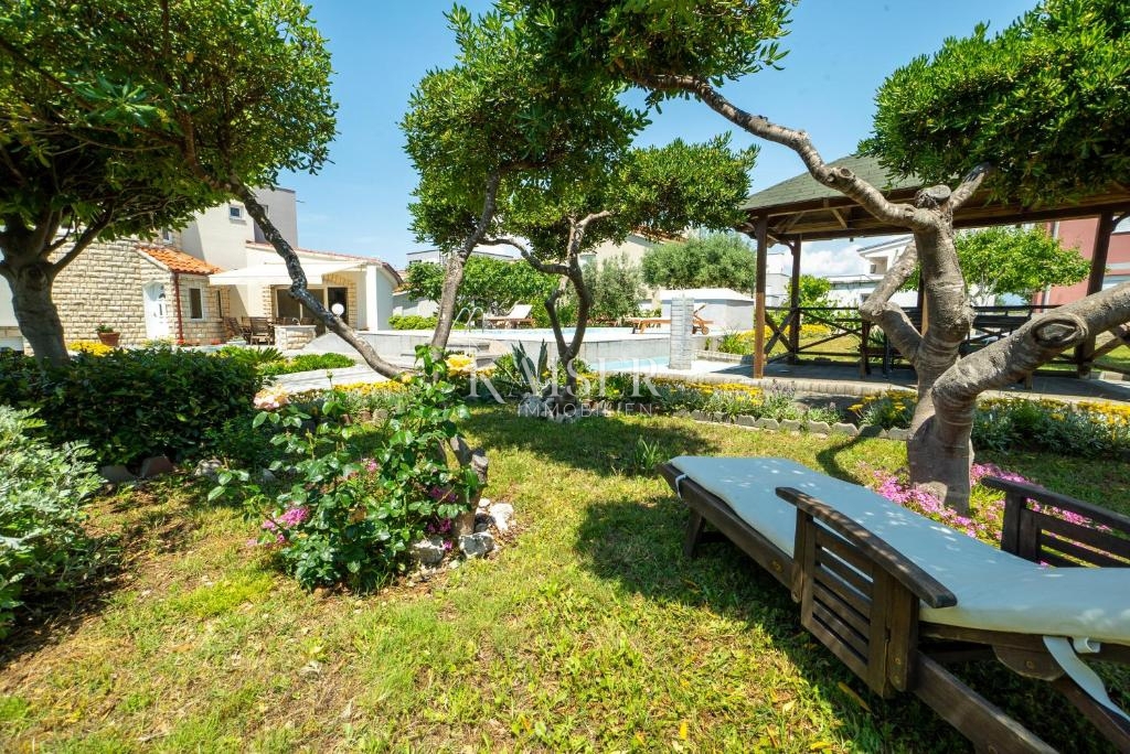 Zara, Vir - Bella casa spaziosa a 50 m dalla spiaggia