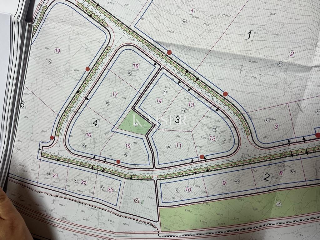 Šibenik-ROGOZNICA – TERRENO COMMERCIALE ESCLUSIVO a 300 m dal mare 4128 m2