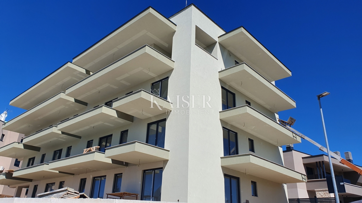 Istria - Parenzo, appartamenti vicino al mare a partire da 180.000,00 euro. 