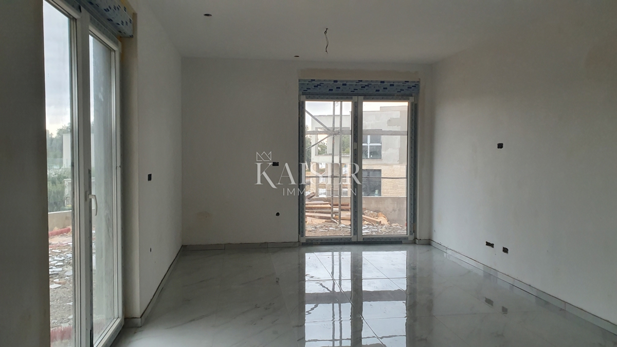 Istria - Parenzo, appartamenti vicino al mare a partire da 180.000,00 euro. 