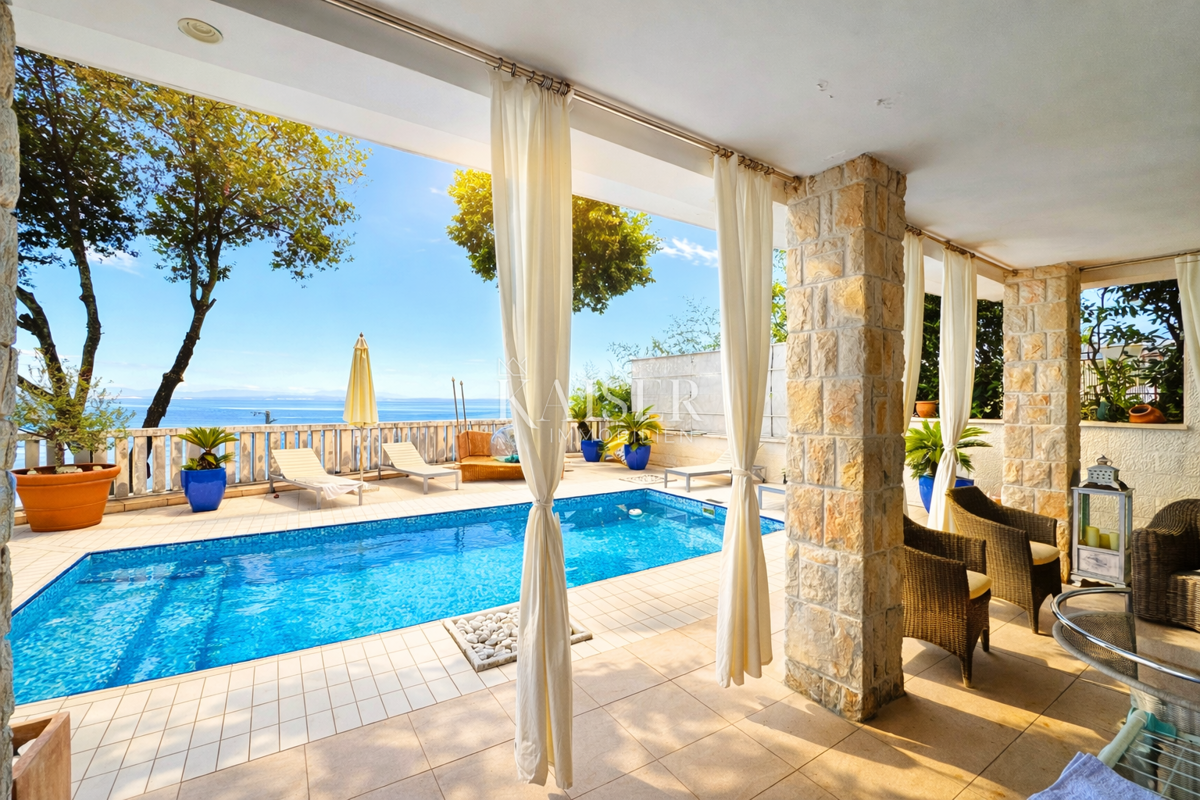 Opatija, Ičići - Bellissima villa familiare con piscina a 200 m dal mare