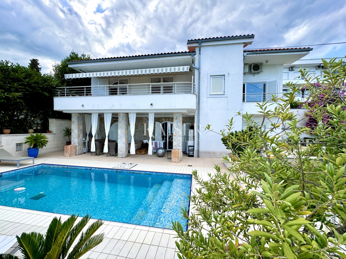 Opatija, Ičići - Bellissima villa familiare con piscina a 200 m dal mare