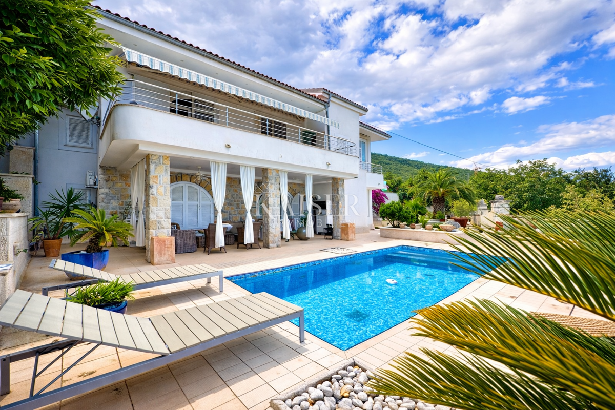 Opatija, Ičići - Bellissima villa familiare con piscina a 200 m dal mare