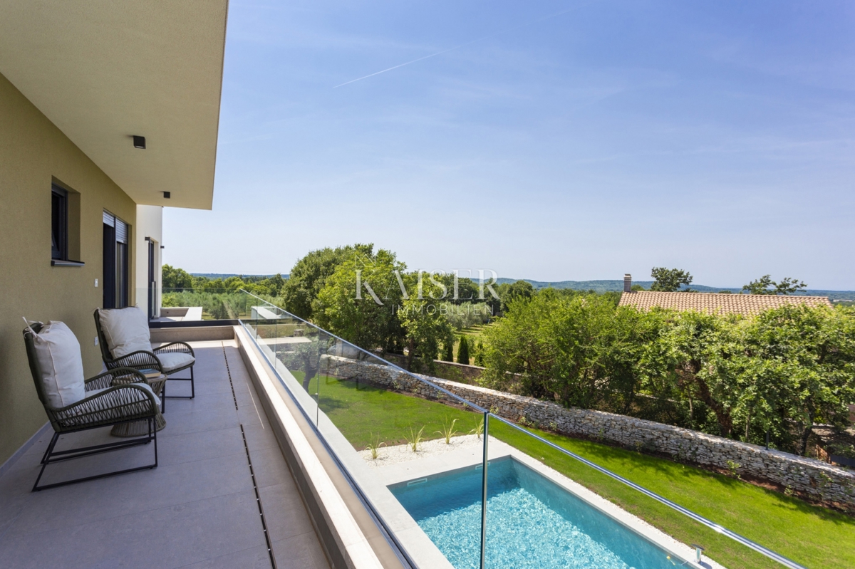 Istria, Svetvincenat - bellissima villa moderna con piscina