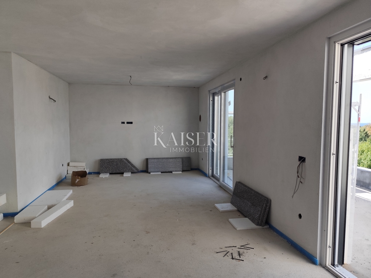 Istria, Parenzo - attico di lusso a 800 metri dal mare