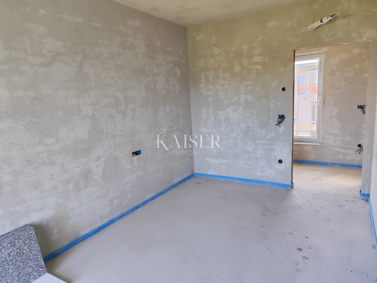 Istria, Parenzo - attico di lusso a 800 metri dal mare